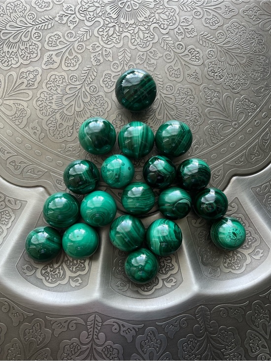 Overthemoon2020 Other - Malachite sphere